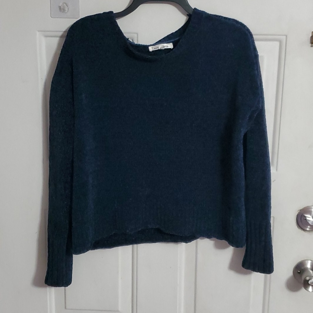 Sweater - Picture 2 of 5